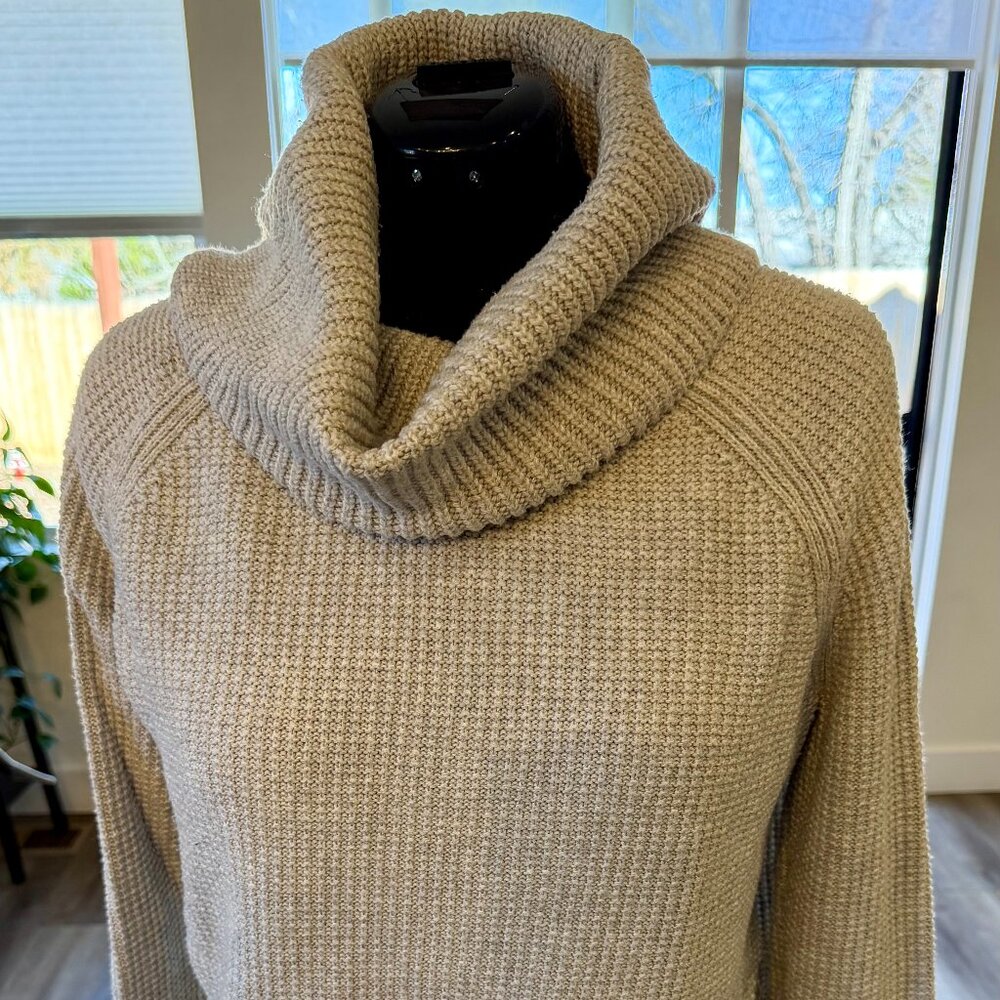 Market & Spruce Gray Cowl Neck Sweater Size L Cozy Thumbhole Knit Pullover